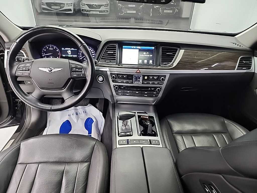 Genesis G80 - Vista 7