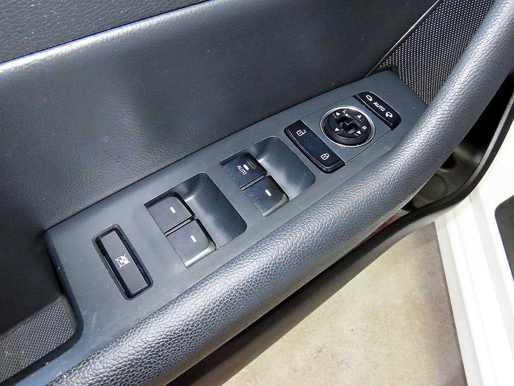 HYUNDAI Sonata 2019 Blanco - Importación desde Corea - HF Imports Iquique - Foto 13