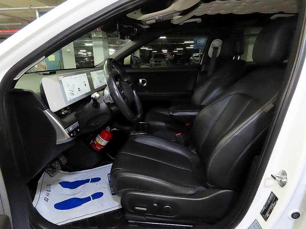 HYUNDAI Ioniq 5 - Vista 6