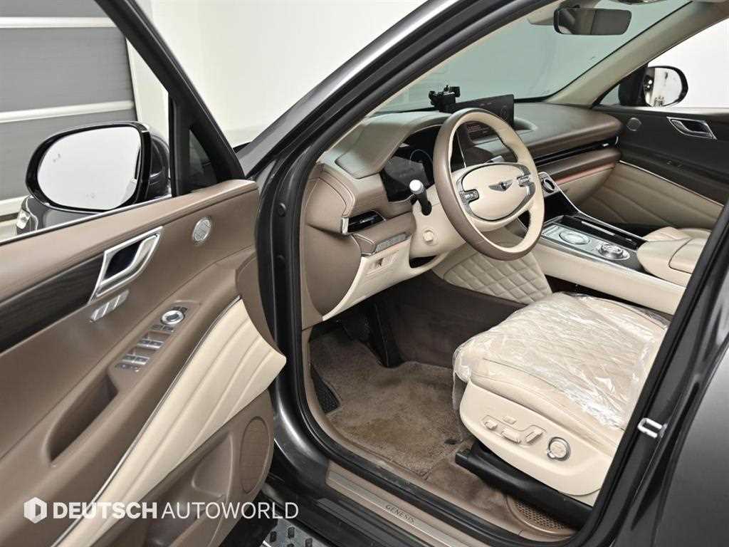 Genesis GV80 - Vista 11