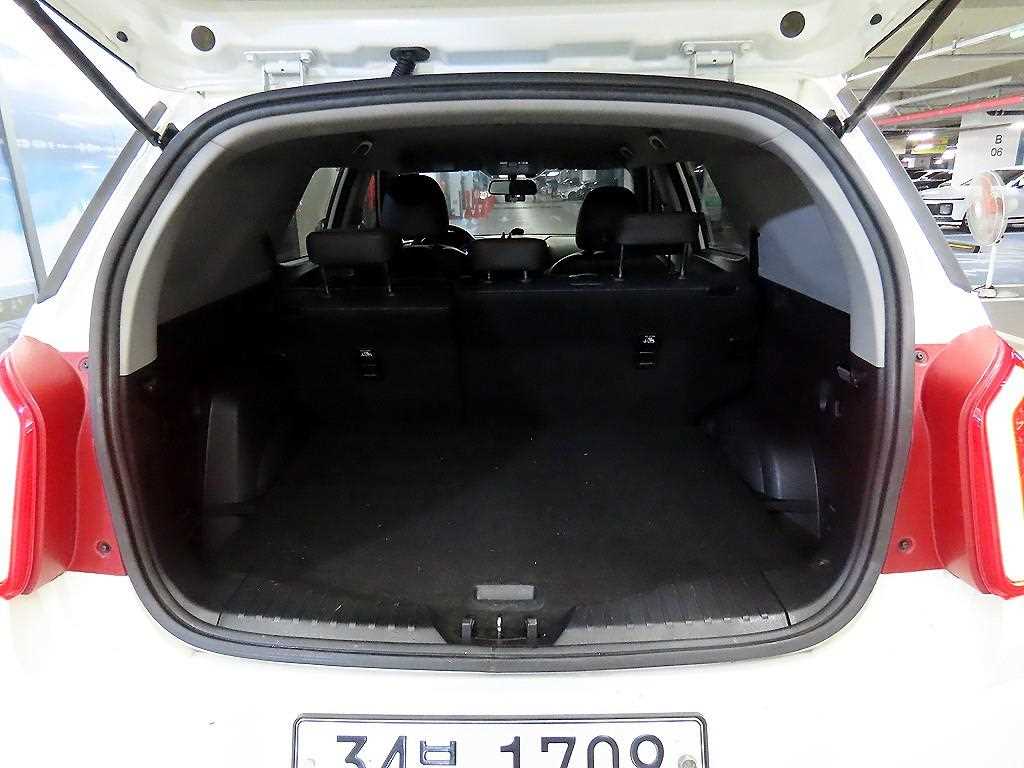 Ssangyong Tivoli 2019 Blanco - Importación desde Corea - HF Imports Iquique - Foto 17