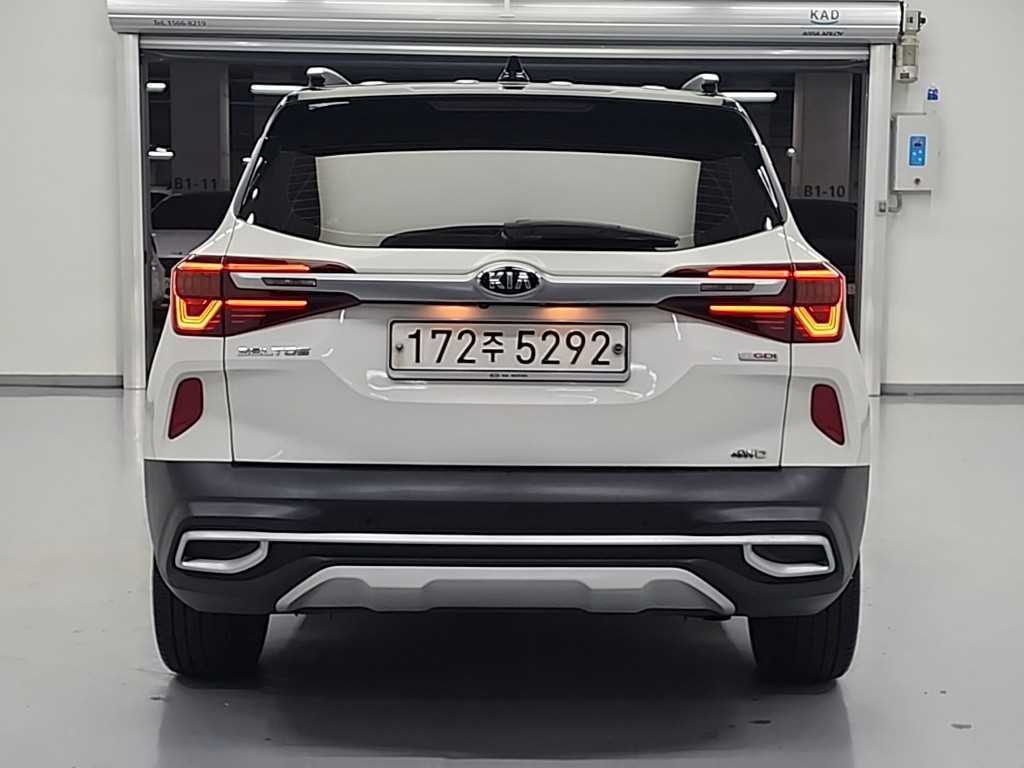 KIA Seltos - Vista 3