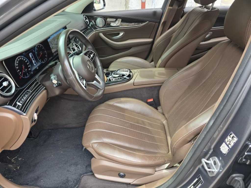 Mercedes Benz E class - Vista 6