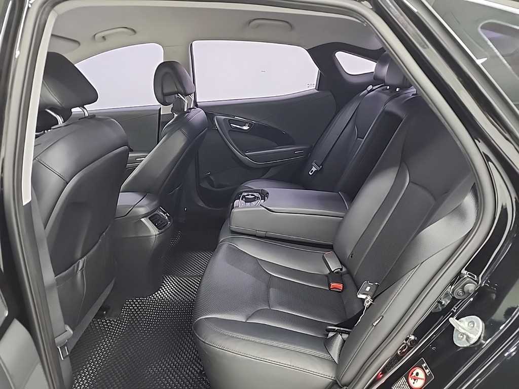 HYUNDAI Grandeur - Vista 12