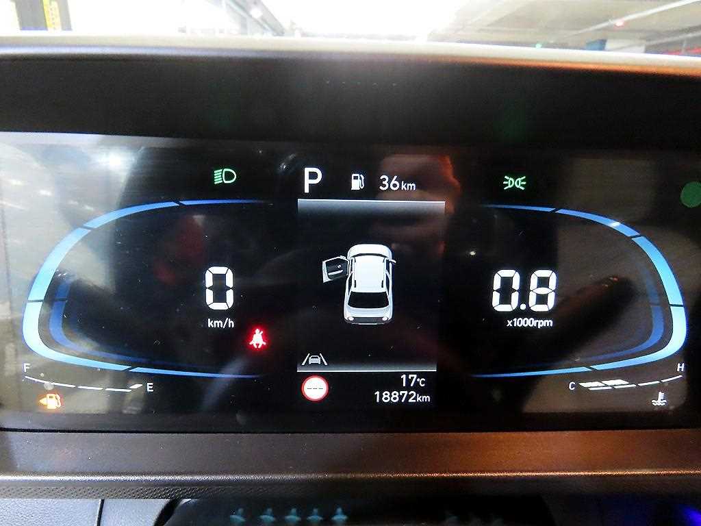 HYUNDAI Casper - Vista 9