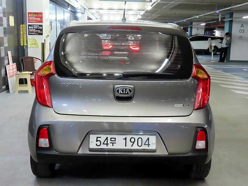 KIA Morning - Vista 5