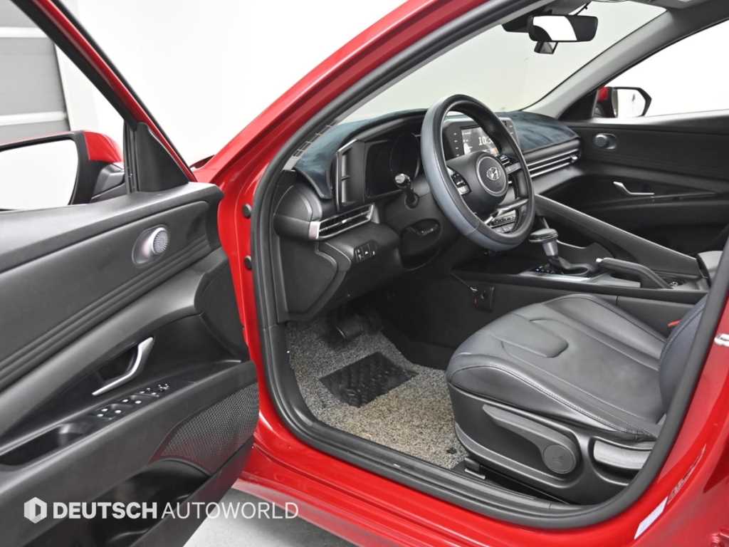 HYUNDAI Avante - Vista 11