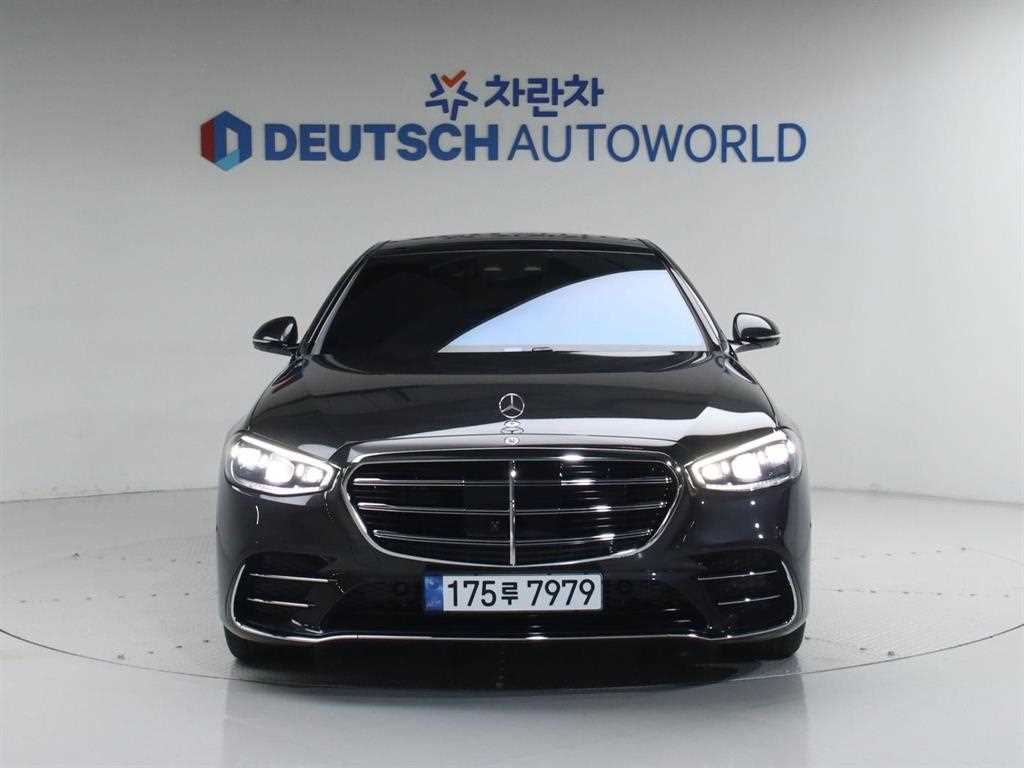 Mercedes Benz S Class - Vista 3