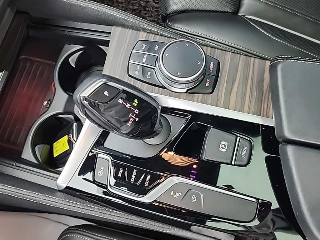 BMW 5 Series - Vista 8