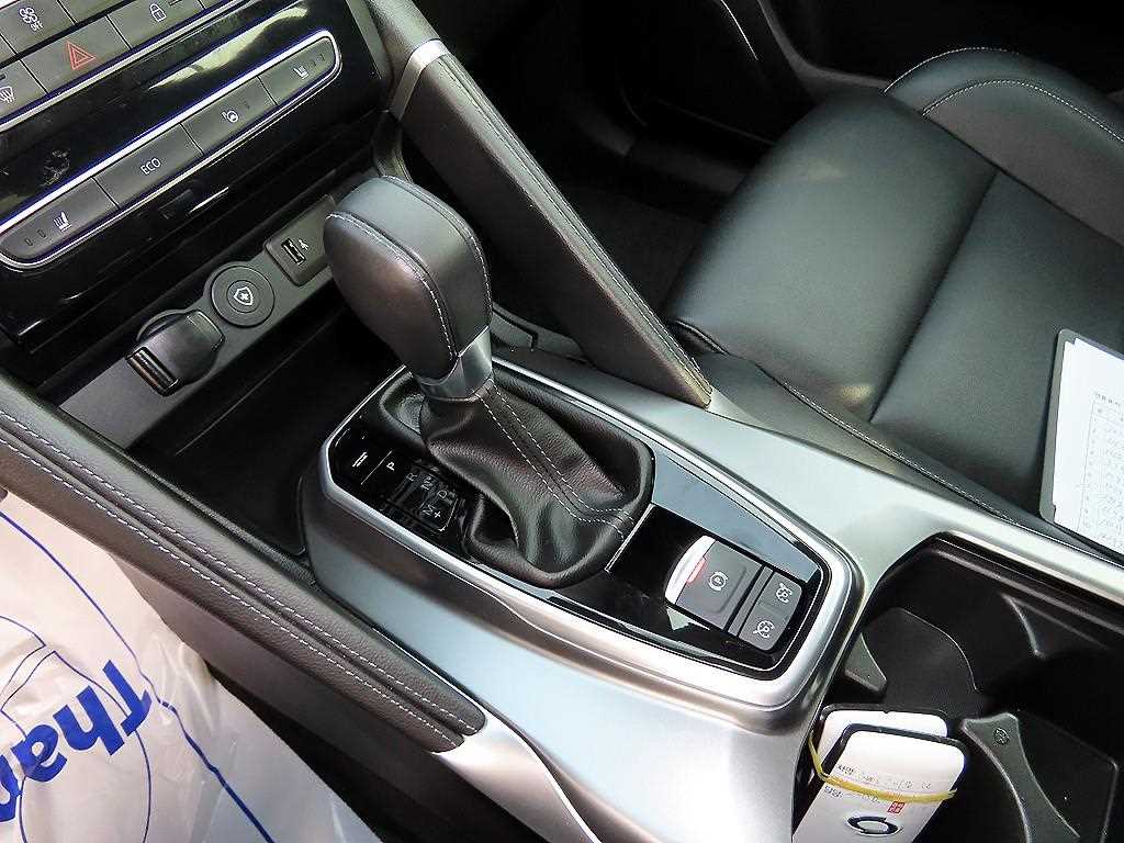 SAMSUNG QM6 - Vista 10