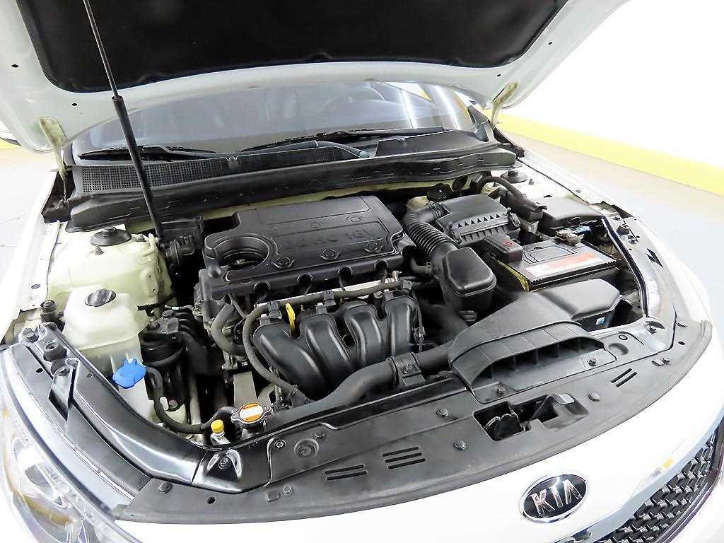 KIA K5 2011 Blanco - Importación desde Corea - HF Imports Iquique - Foto 19