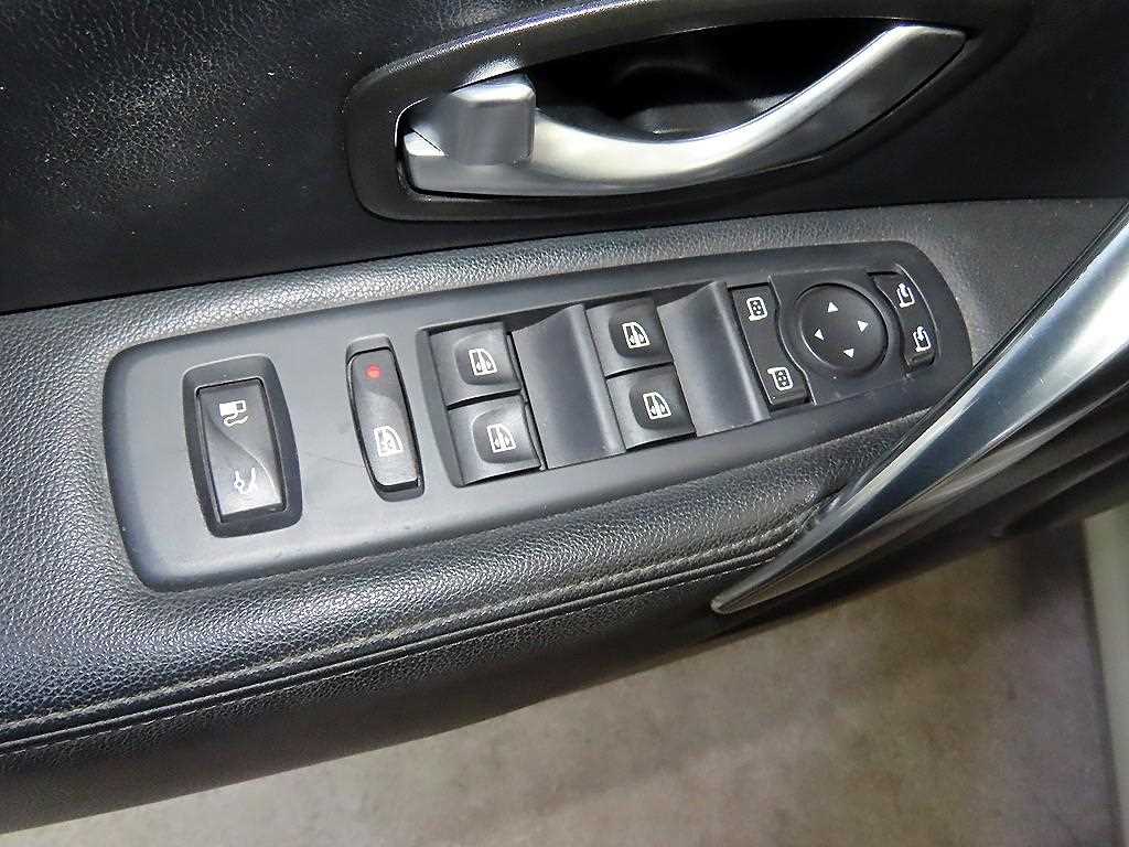 SAMSUNG SM7 2012 Gris - Importación desde Corea - HF Imports Iquique - Foto 13