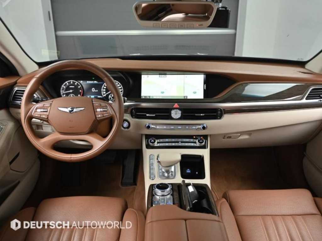 Genesis G90 - Vista 7