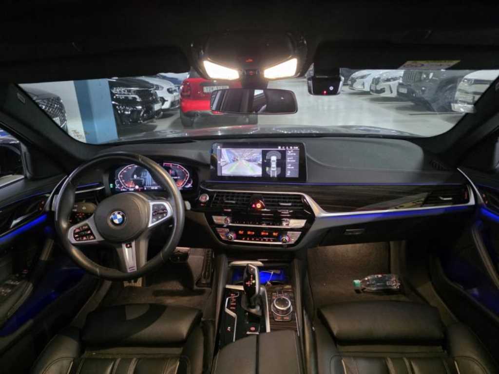 BMW 5 Series - Vista 7