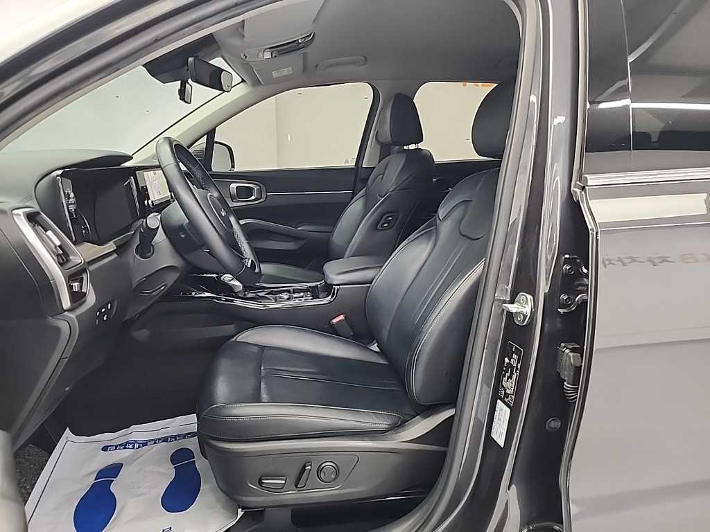 KIA Sorento - Vista 11