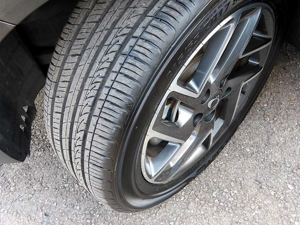 Ssangyong Tivoli 2024 Blanco - Importación desde Corea - HF Imports Iquique - Foto 20