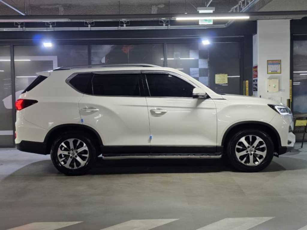 Ssangyong Rexton - Vista 3