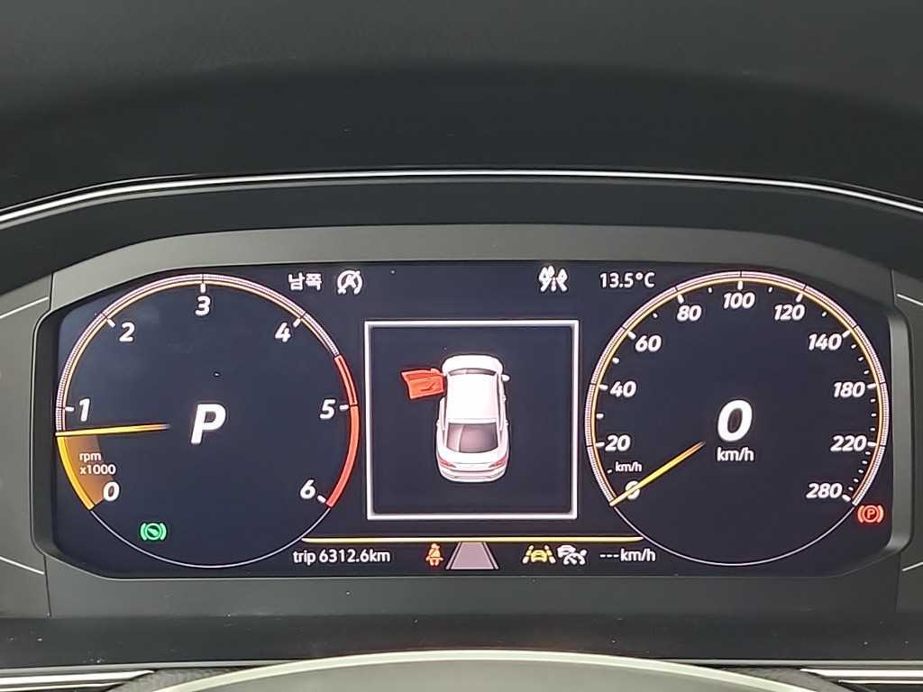 Volkswagen Arteon - Vista 6