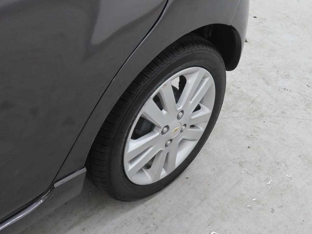Chevrolet Spark 2014 Gris - Importación desde Corea - HF Imports Iquique - Foto 17