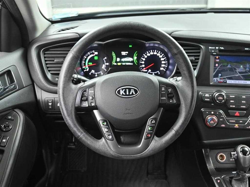 KIA K5 2012 Negro - Importación desde Corea - HF Imports Iquique - Foto 13