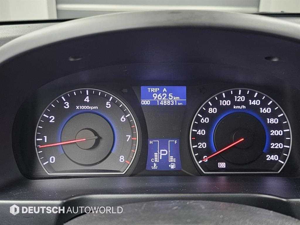 HYUNDAI i30 - Vista 8