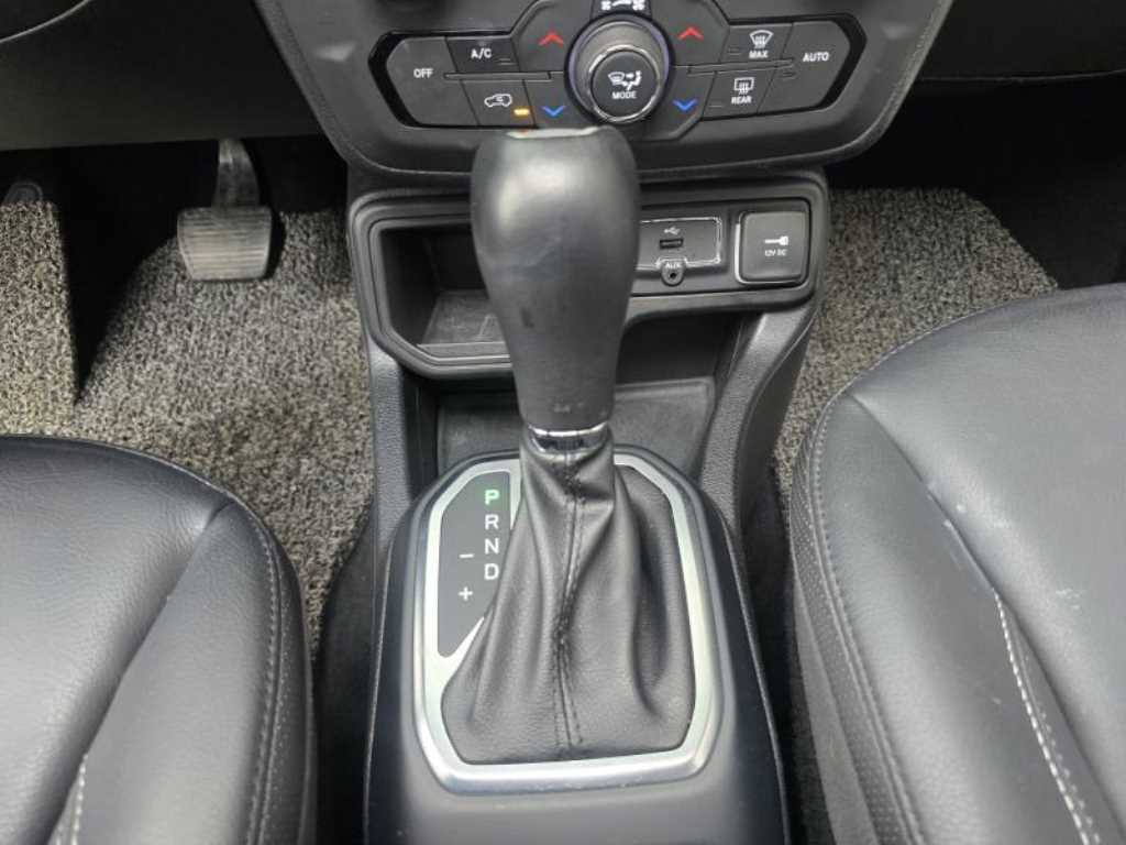 Jeep Renegade 2018 - Importación desde Corea - HF Imports Iquique - Foto 17