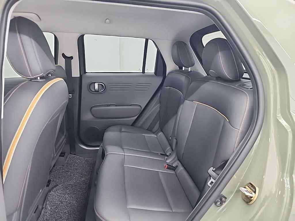 HYUNDAI Casper - Vista 12