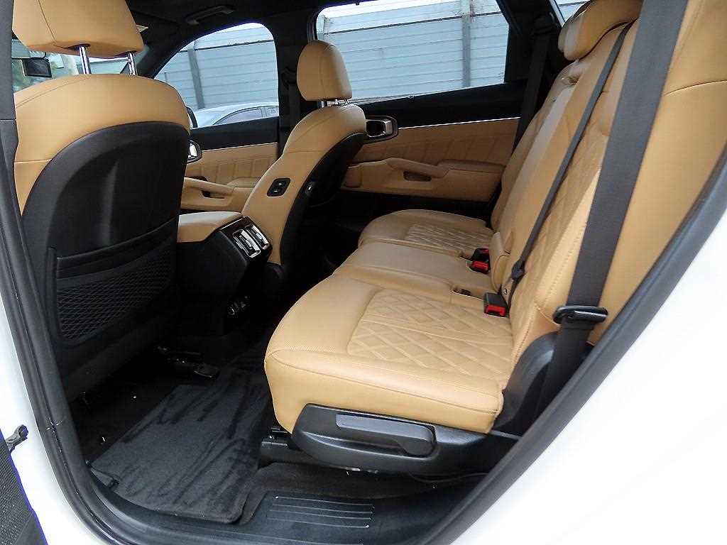 KIA Sorento - Vista 6