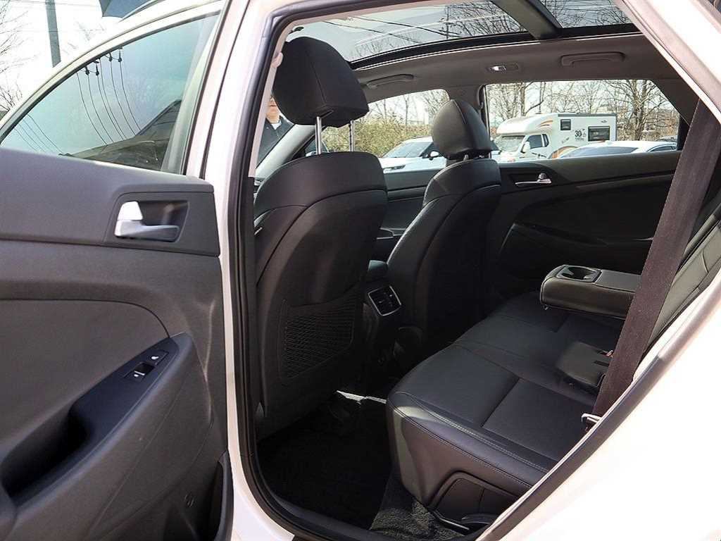 HYUNDAI Tucson - Vista 7