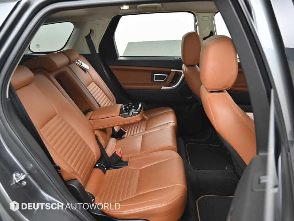 Land Rover Discovery Sports - Vista 12