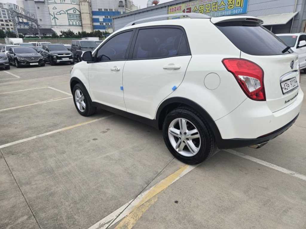 Ssangyong Korando - Vista 3