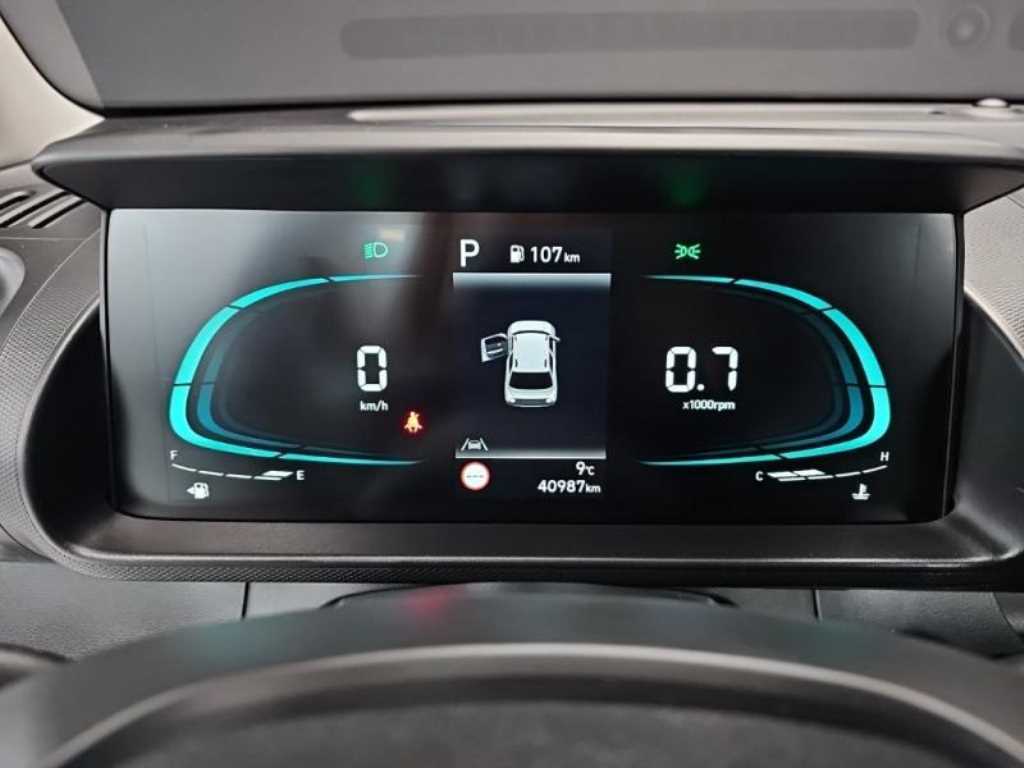 HYUNDAI Casper - Vista 7