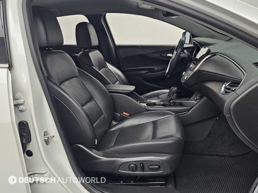 Chevrolet Malibu - Vista 10