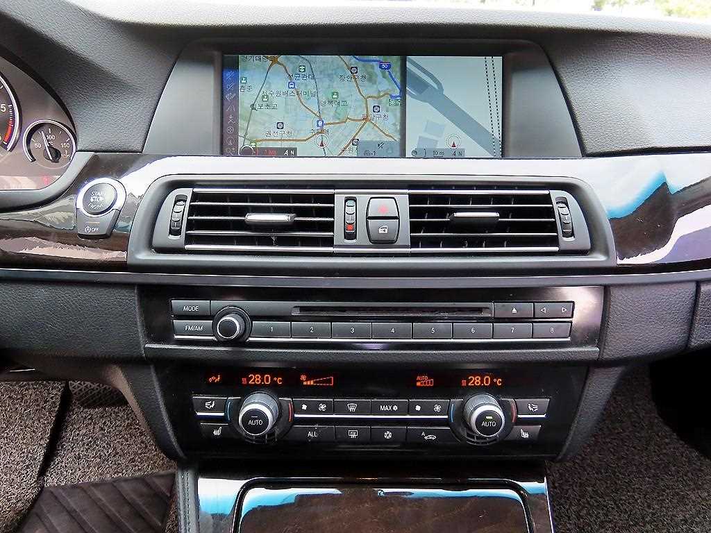 BMW 5 Series 2012 Blanco - Importación desde Corea - HF Imports Iquique - Foto 14