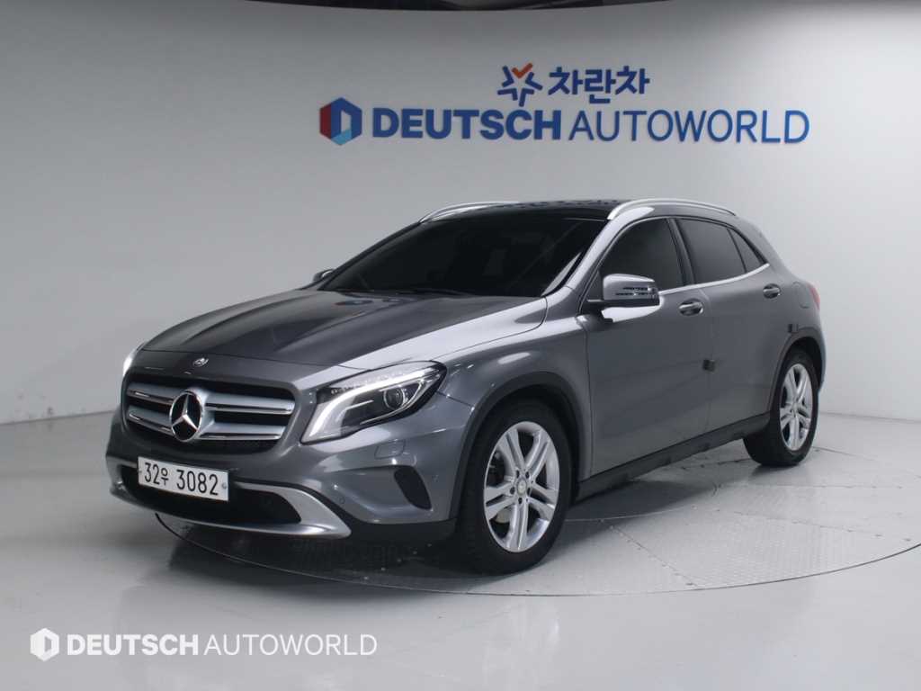 Mercedes Benz GLA Class 2015 Gris - Importación desde Corea - HF Imports Iquique - Foto 1