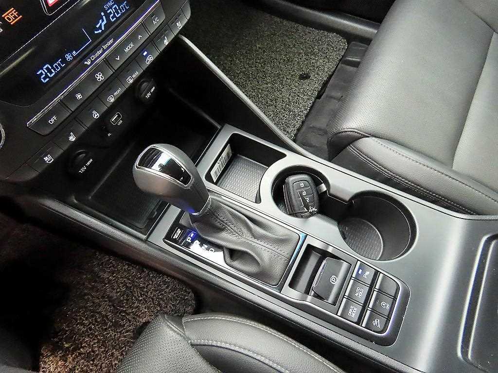 HYUNDAI Tucson - Vista 10