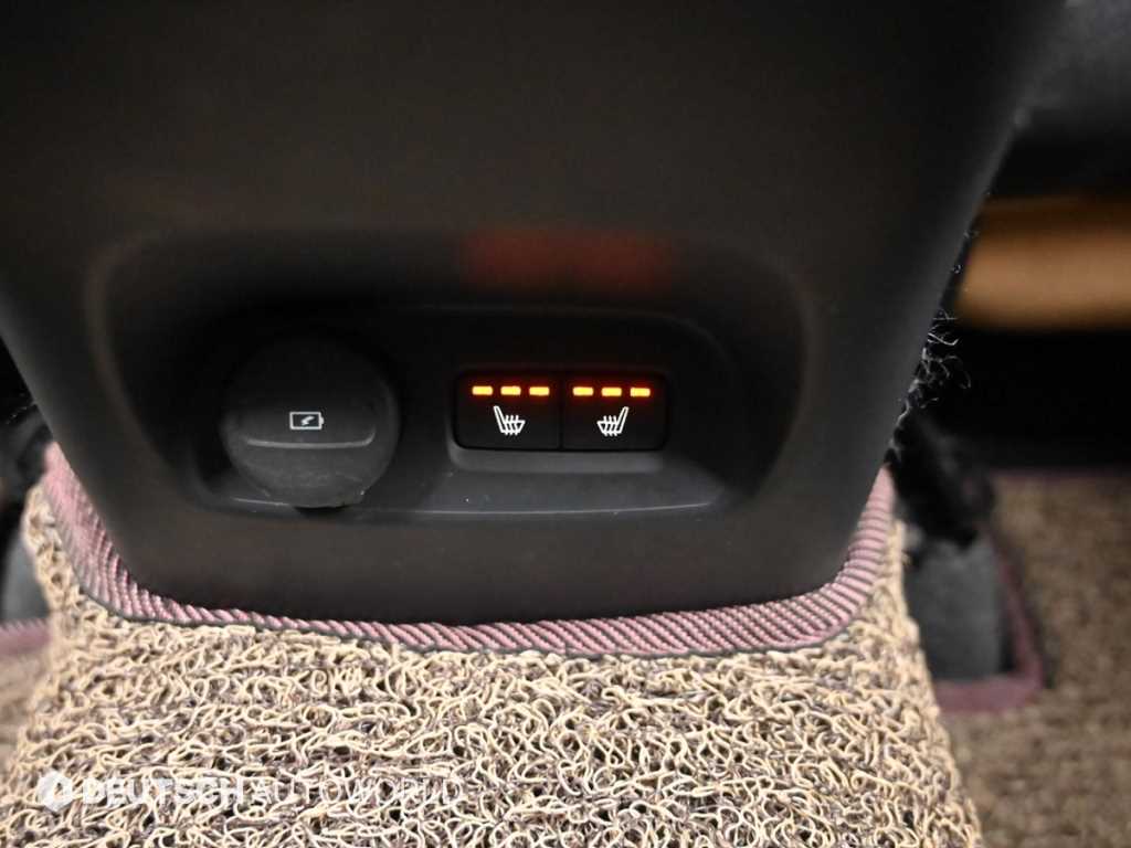 Volvo XC40 2021 Blanco - Importación desde Corea - HF Imports Iquique - Foto 16