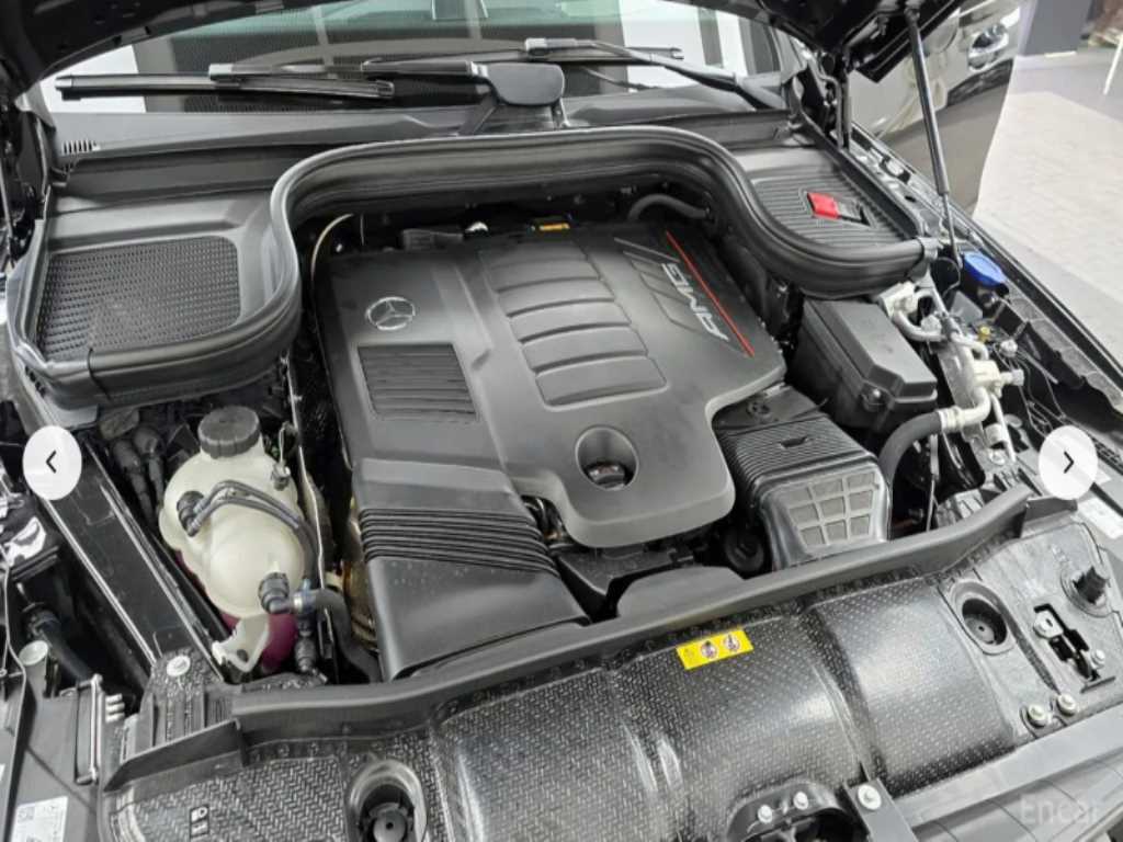 Mercedes Benz GLE Class - Vista 6