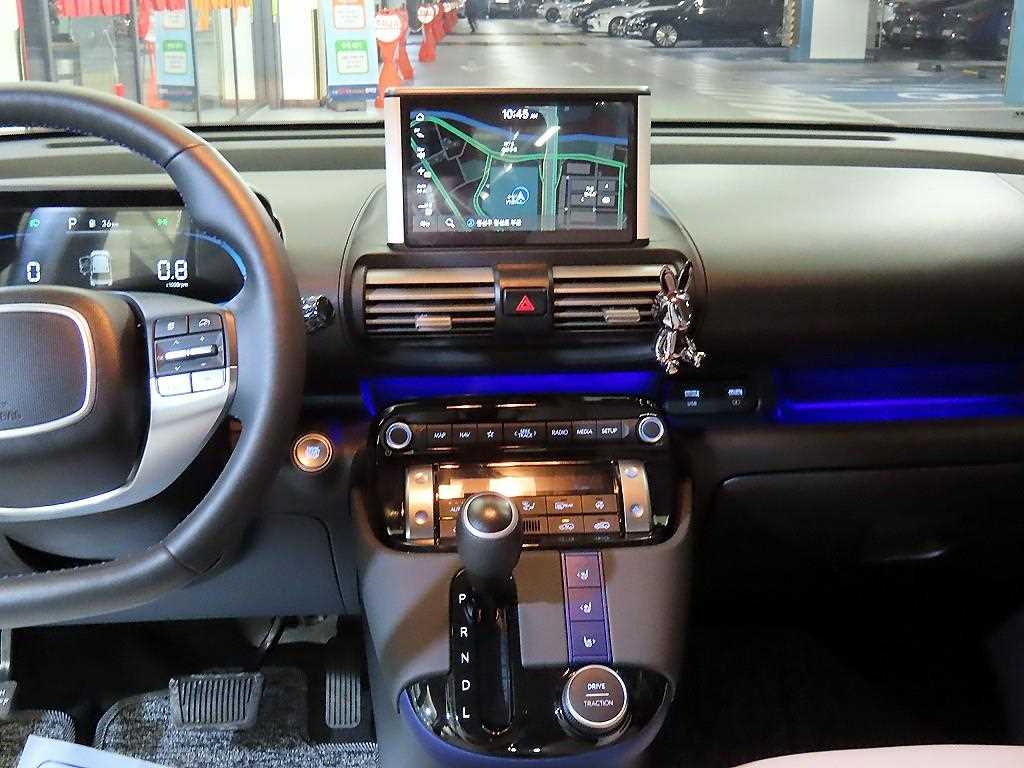 HYUNDAI Casper - Vista 11