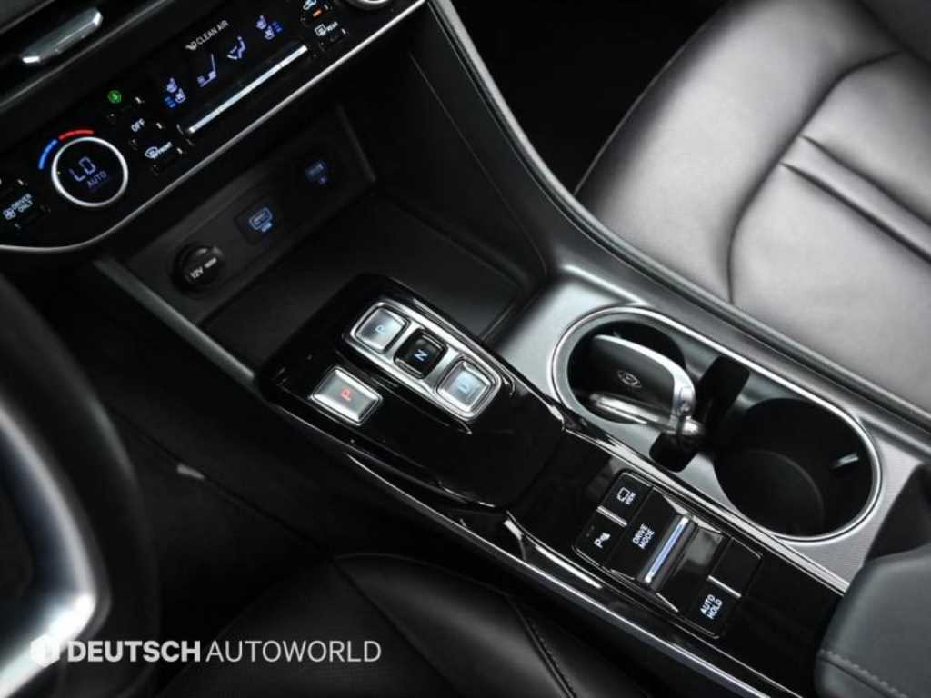 HYUNDAI Sonata - Vista 12