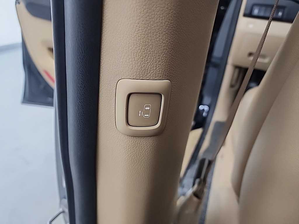 KIA Carnival 2016 Negro - Importación desde Corea - HF Imports Iquique - Foto 14