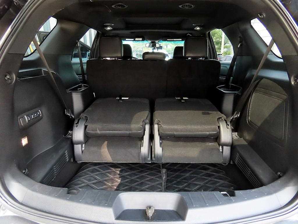 Ford Explorer 2016 Gris - Importación desde Corea - HF Imports Iquique - Foto 18