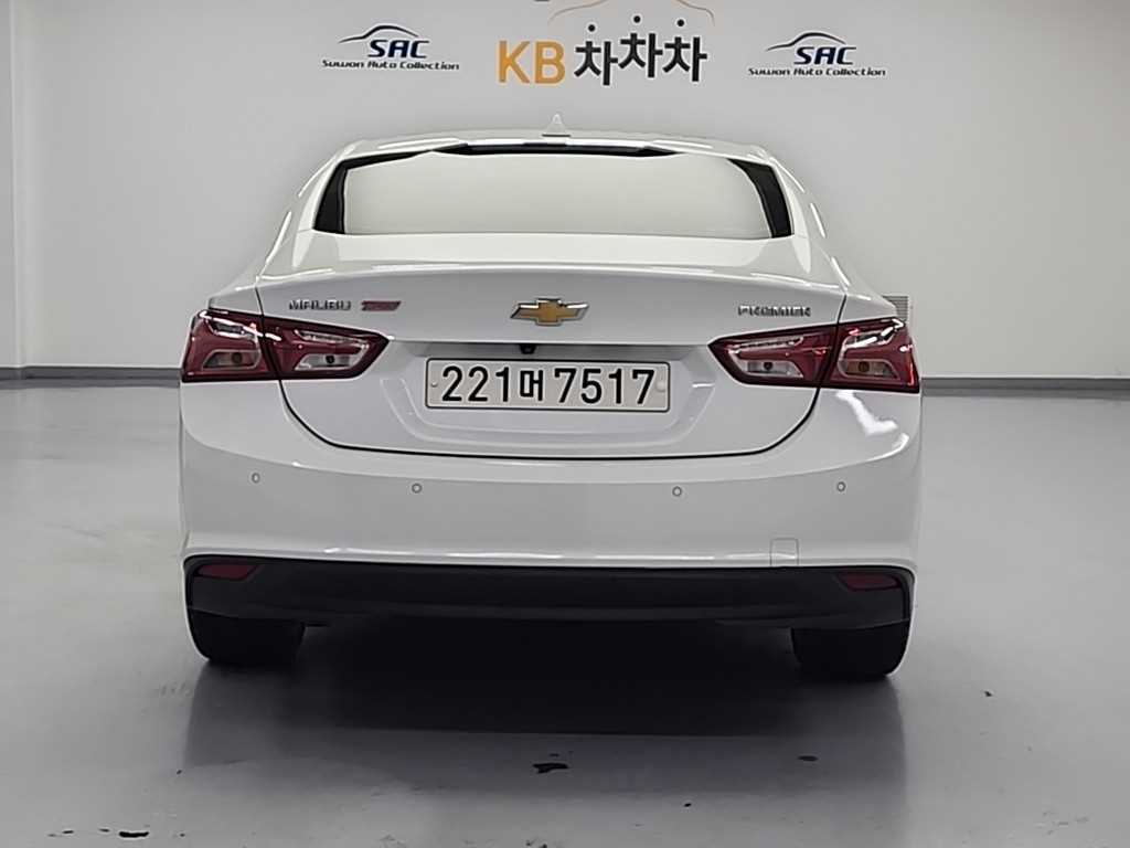 Chevrolet Malibu - Vista 4