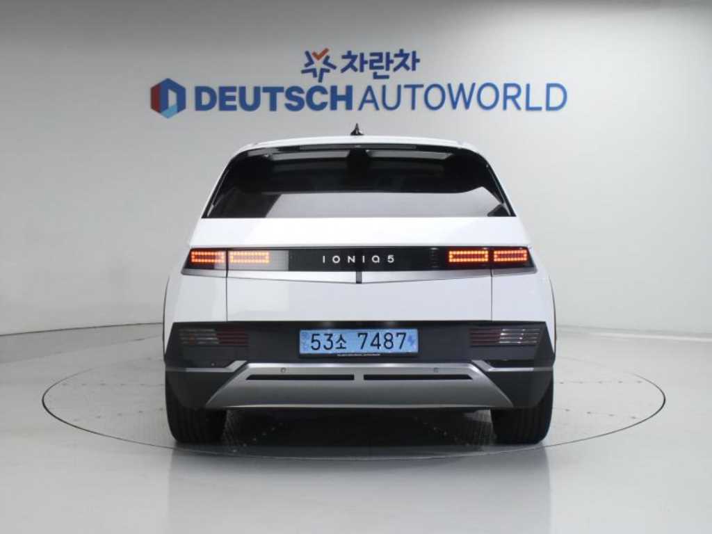 HYUNDAI Ioniq 5 - Vista 4