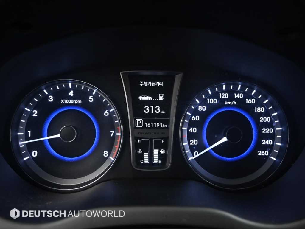 HYUNDAI Grandeur - Vista 8