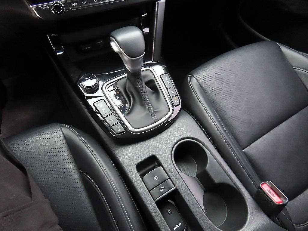 KIA Seltos - Vista 10