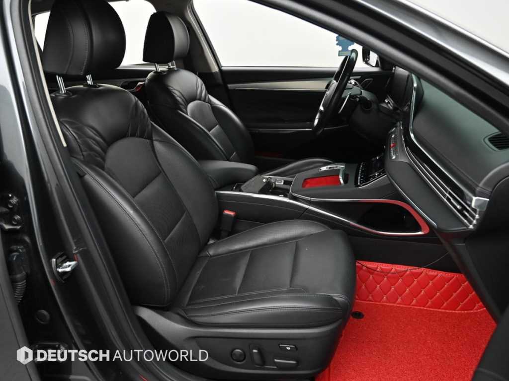 HYUNDAI Grandeur - Vista 10