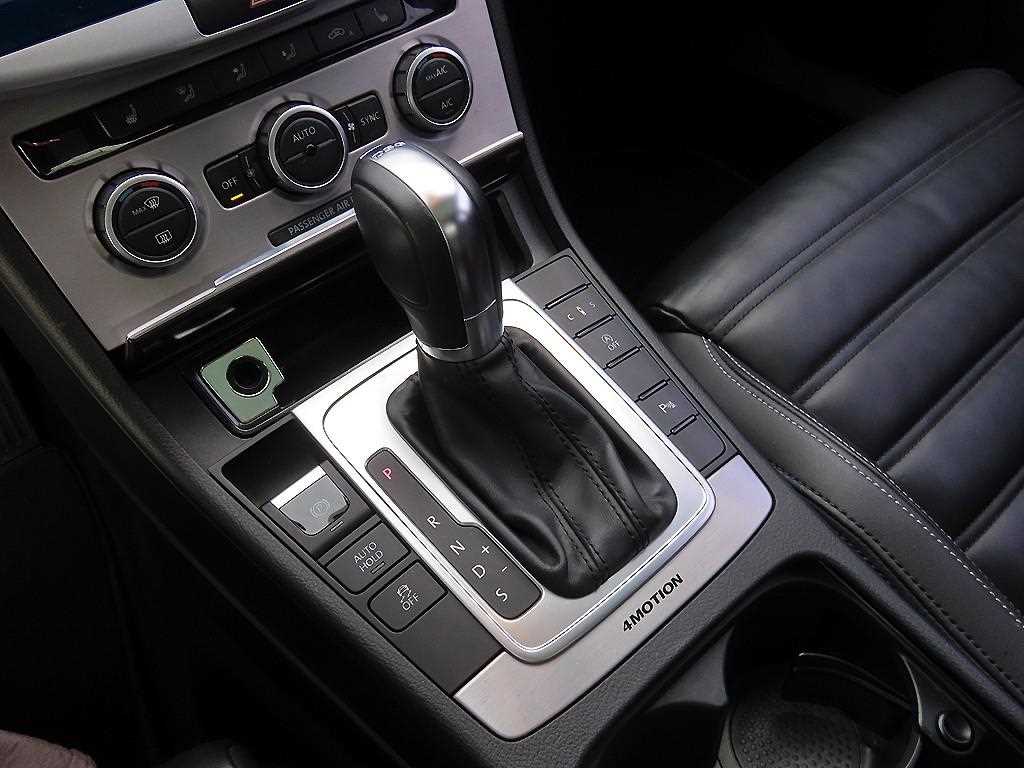 Volkswagen CC - Vista 10