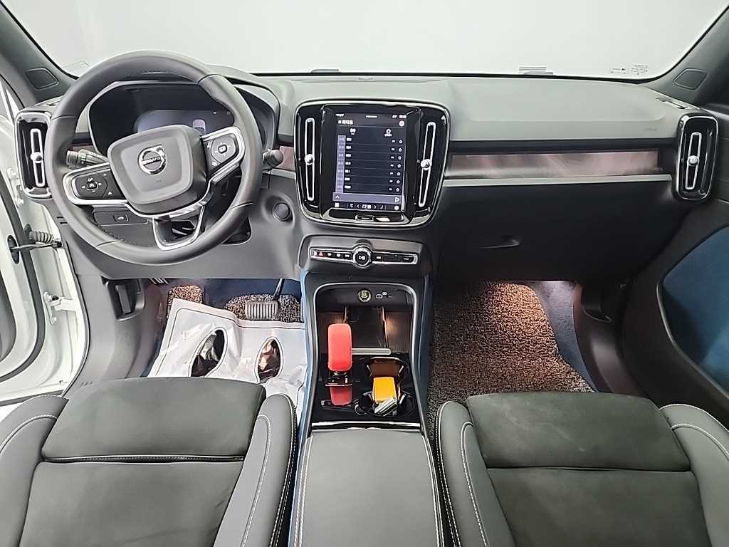 Volvo C40 Recharge - Vista 7