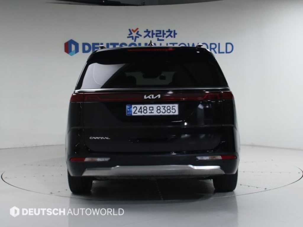 KIA Carnival - Vista 4
